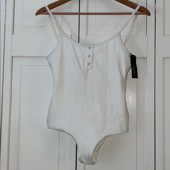 Tavik double lined one piece swimsuit never worn - Picture 1 of 4